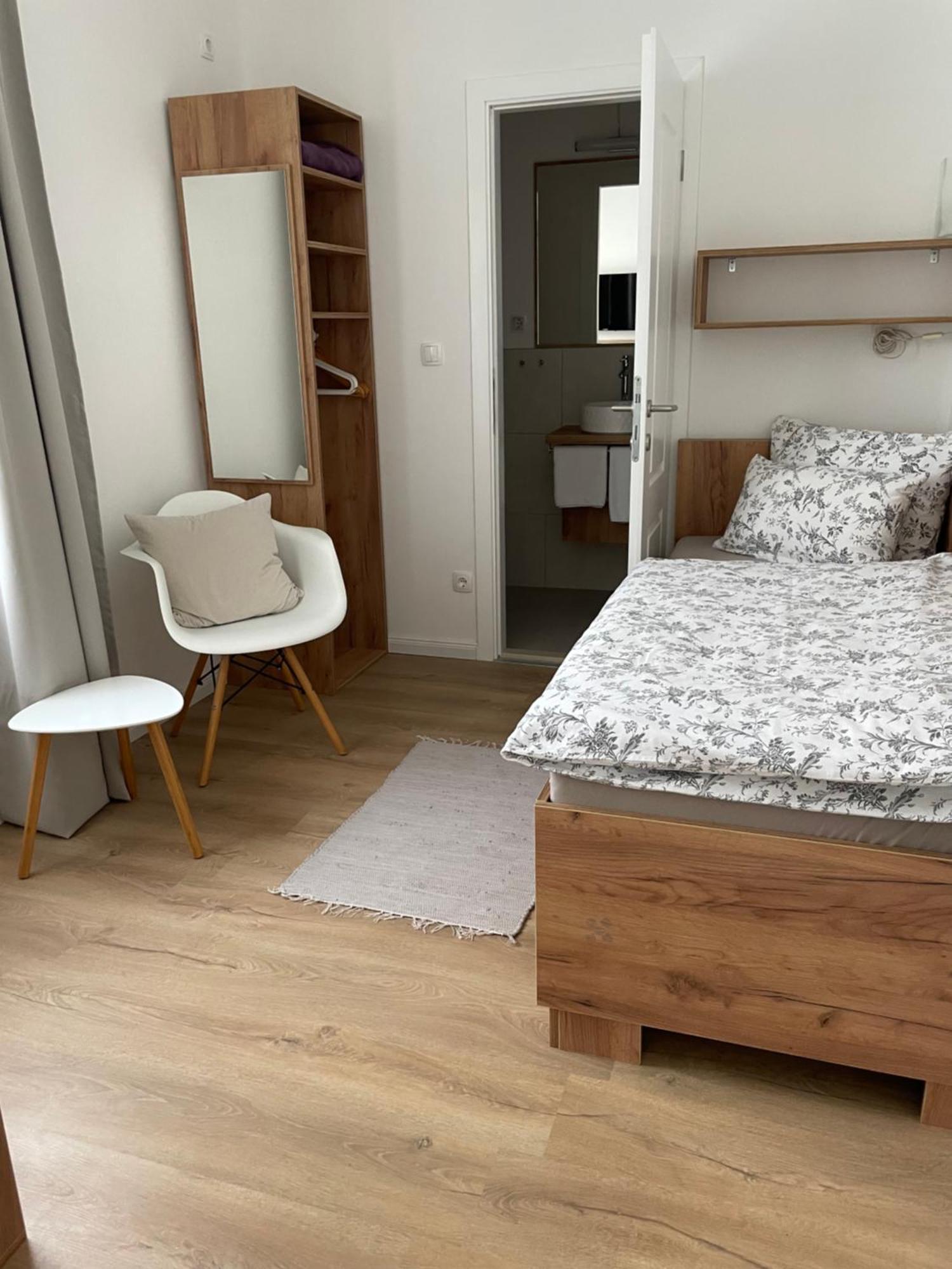 Aurelia Rooms Mostar Bagian luar foto