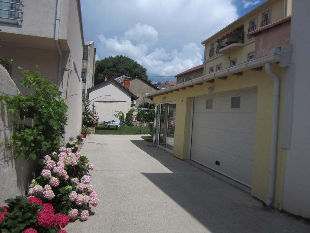 Aurelia Rooms Mostar Bagian luar foto